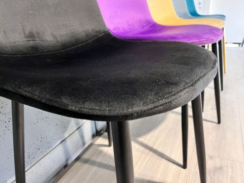 Krzesło tapicerowane GIULIA VELVET BLACK Krzesło tapicerowane GIULIA VELVET BLACK