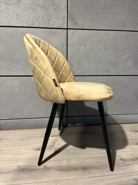 Krzesło tapicerowane GLORIA DIAMOND BEIGE VELVET Krzesło tapicerowane GLORIA DIAMOND BEIGE VELVET