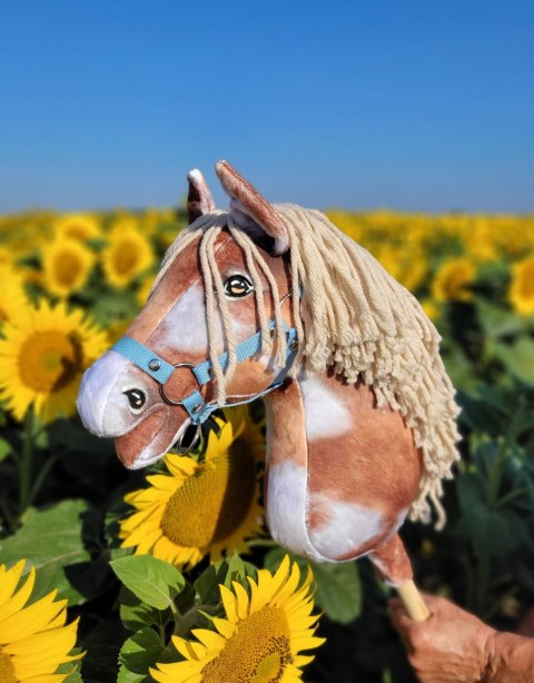 Hobby Horse Duży koń na kiju Premium - srokaty tobiano z beżową grzywą A3 Hobby Horse Duży koń na kiju Premium - srokaty tobiano z beżową grzywą A3