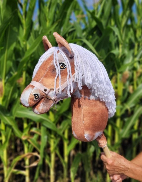 Hobby Horse Duży koń na kiju Premium - srokaty tobiano z białą grzywą A3 Hobby Horse Duży koń na kiju Premium - srokaty tobiano z białą grzywą A3