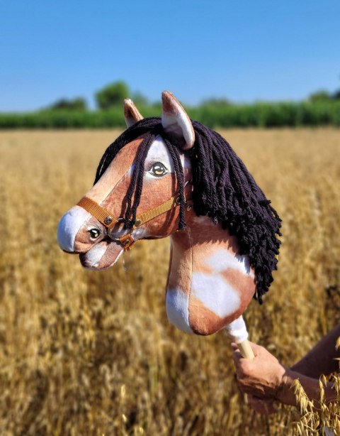 Hobby Horse Duży koń na kiju Premium - srokaty tobiano z czarną grzywą A3 Hobby Horse Duży koń na kiju Premium - srokaty tobiano z czarną grzywą A3