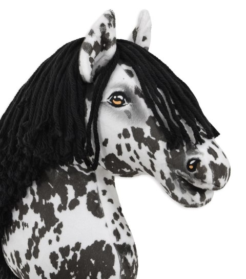 Hobby Horse Duży koń na kiju Premium - tarantowaty biało-czarny z czarną grzywą A3 Hobby Horse Duży koń na kiju Premium - tarantowaty biało-czarny z czarną grzywą A3