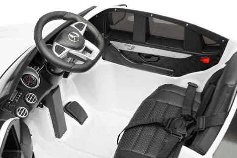 POJAZD AKUMULATOR NA MERCEDES AMG GLC 63S WHITE