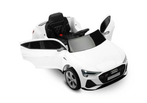 POJAZD NA AKUMULATOR AUDI ETRON SPORTBACK WHITE POJAZD NA AKUMULATOR AUDI ETRON SPORTBACK WHITE