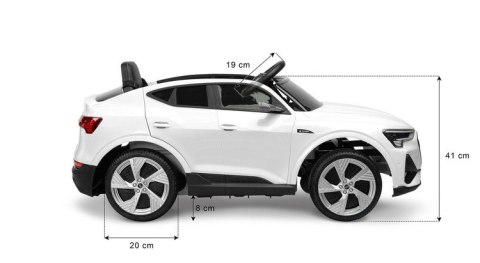 POJAZD NA AKUMULATOR AUDI ETRON SPORTBACK WHITE POJAZD NA AKUMULATOR AUDI ETRON SPORTBACK WHITE