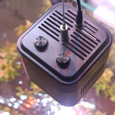 SunSun Sky Cube Lamp - lampa wisząca LED 60W SunSun Sky Cube Lamp - lampa wisząca LED 60W