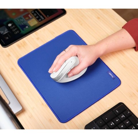 Trust Bayo+ - Mysz ergonomiczna bezprzewodowa (Biały) Trust Bayo+ - Mysz ergonomiczna bezprzewodowa (Biały)