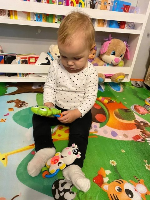 GRZECHOTKA SENSORYCZNA ŻABKA MELODYJKI ŚWIATŁA 80 GRZECHOTKA SENSORYCZNA ŻABKA MELODYJKI ŚWIATŁA 80
