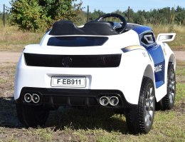 AUTO POLICYJNE 1028 SUPER DŹWIĘKI, SYRENY, ŚWIATŁA WERSJA EXCLUSIVE/1028