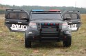 MEGA POLICJA Z MEGAFONEM I RADIEM, MIĘKKIE KOŁA/9935