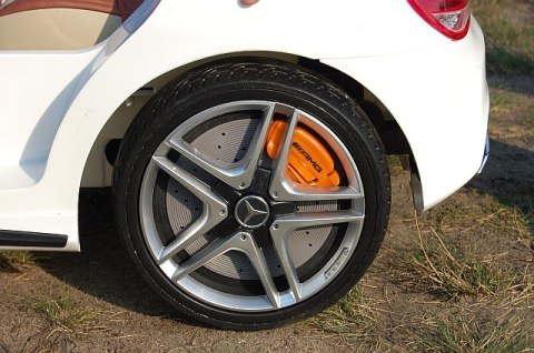 MERCEDES CLA 45 AMG Z AMORTYZATORAMI, MIĘKKIE KOŁA, SIEDZENIE, HAMULEC, REGULACJA KIEROWNICY/1538 MERCEDES CLA 45 AMG Z AMORTYZATORAMI, MIĘKKIE KOŁA, SIEDZENIE, HAMULEC, REGULACJA KIEROWNICY/1538