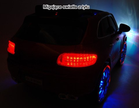 NAJNOWSZY MEGA SUV LAKIEROWANY Z FUNKCJĄ BUJANIA/8588 NAJNOWSZY MEGA SUV LAKIEROWANY Z FUNKCJĄ BUJANIA/8588