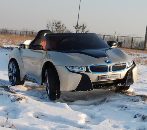 ORYGINALNE BMW i8 CONCEPT W NAJLEPSZEJ WERSJI, LAKIER/168 ORYGINALNE BMW i8 CONCEPT W NAJLEPSZEJ WERSJI, LAKIER/168