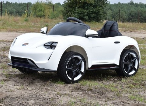 ROADSTER TRZY SILNIKI, FUNKCJA BUJANIA,MIĘKKIE KOŁA, MIĘKKIE SIEDZENIE, MOCNY/8988 ROADSTER TRZY SILNIKI, FUNKCJA BUJANIA,MIĘKKIE KOŁA, MIĘKKIE SIEDZENIE, MOCNY/8988