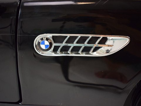 ORYGINALNE BMW Z8 W NAJLEPSZEJ WERSJI,MIĘKKIE SIEDZENIE ,KOŁA EVA.,2.4 Ghz/JE1288 ORYGINALNE BMW Z8 W NAJLEPSZEJ WERSJI,MIĘKKIE SIEDZENIE ,KOŁA EVA.,2.4 Ghz/JE1288