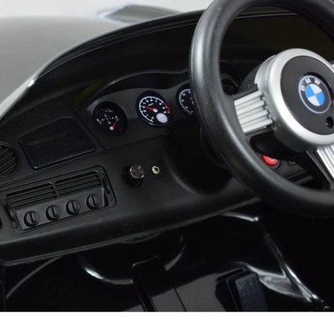 ORYGINALNE BMW Z8 W NAJLEPSZEJ WERSJI,MIĘKKIE SIEDZENIE ,KOŁA EVA.,2.4 Ghz/JE1288 ORYGINALNE BMW Z8 W NAJLEPSZEJ WERSJI,MIĘKKIE SIEDZENIE ,KOŁA EVA.,2.4 Ghz/JE1288