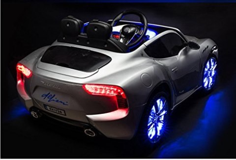 MASERATI ALFIERI Z AMORTYZATORAMI PILOT, LAKIER, PANEL MP4, ŚWIECĄCE KOŁA /SX-1728 MASERATI ALFIERI Z AMORTYZATORAMI PILOT, LAKIER, PANEL MP4, ŚWIECĄCE KOŁA /SX-1728