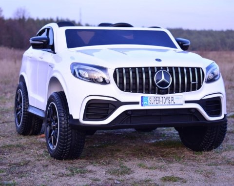 MERCEDES GLC 63S LICENCJA, 4X4, 2x12V, MIĘKKIE KOŁA EVA, MIĘKKIE SIEDZENIE, WALIZKA, FULL OPCJA/XMX608 MERCEDES GLC 63S LICENCJA, 4X4, 2x12V, MIĘKKIE KOŁA EVA, MIĘKKIE SIEDZENIE, WALIZKA, FULL OPCJA/XMX608