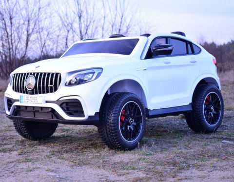 MERCEDES GLC 63S LICENCJA, 4X4, 2x12V, MIĘKKIE KOŁA EVA, MIĘKKIE SIEDZENIE, WALIZKA, FULL OPCJA/XMX608 MERCEDES GLC 63S LICENCJA, 4X4, 2x12V, MIĘKKIE KOŁA EVA, MIĘKKIE SIEDZENIE, WALIZKA, FULL OPCJA/XMX608
