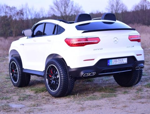 MERCEDES GLC 63S LICENCJA, 4X4, 2x12V, MIĘKKIE KOŁA EVA, MIĘKKIE SIEDZENIE, WALIZKA, FULL OPCJA/XMX608 MERCEDES GLC 63S LICENCJA, 4X4, 2x12V, MIĘKKIE KOŁA EVA, MIĘKKIE SIEDZENIE, WALIZKA, FULL OPCJA/XMX608