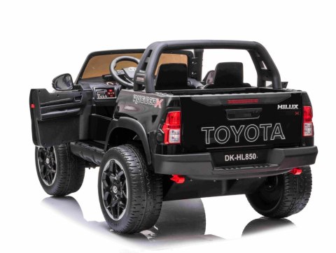 ORYGINALNA TOYOTA HILUX, 2X12V10AH W WALIZCE,MP4, LAKIER, FULL OPCJA 4X4 /DKHL850 ORYGINALNA TOYOTA HILUX, 2X12V10AH W WALIZCE,MP4, LAKIER, FULL OPCJA 4X4 /DKHL850