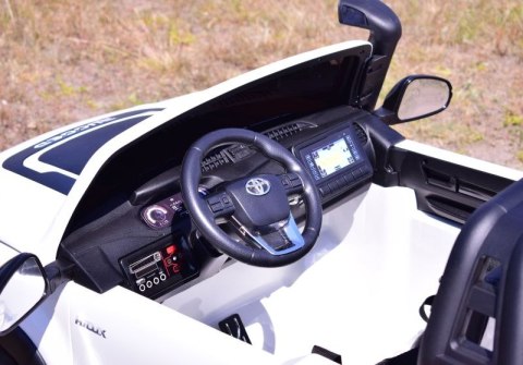 ORYGINALNA TOYOTA HILUX, 2X12V10AH W WALIZCE, PANEL SPORT, RADIO FM 4X4/DKHL850 ORYGINALNA TOYOTA HILUX, 2X12V10AH W WALIZCE, PANEL SPORT, RADIO FM 4X4/DKHL850