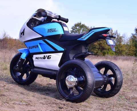 DUŻY MOTOR ŚCIGACZ STRONG 2 EXCLUSIVE, ŚWIECĄCE KOŁA, 3 KOŁOWY/HT5188 DUŻY MOTOR ŚCIGACZ STRONG 2 EXCLUSIVE, ŚWIECĄCE KOŁA, 3 KOŁOWY/HT5188
