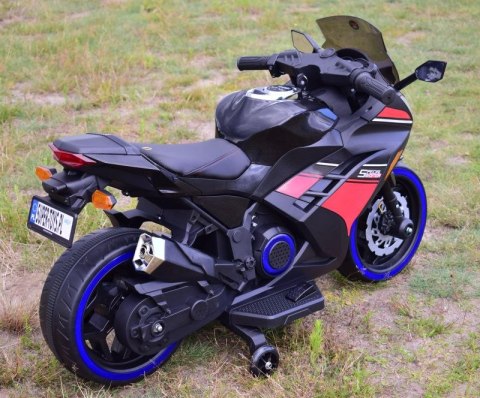 MEGA MOTOR ŚCIGACZ STRONG 2 EXCLUSIVE, ŚWIECĄCE KOŁA, GAZ W MANETCE, HAMULEC/DLS07 MEGA MOTOR ŚCIGACZ STRONG 2 EXCLUSIVE, ŚWIECĄCE KOŁA, GAZ W MANETCE, HAMULEC/DLS07