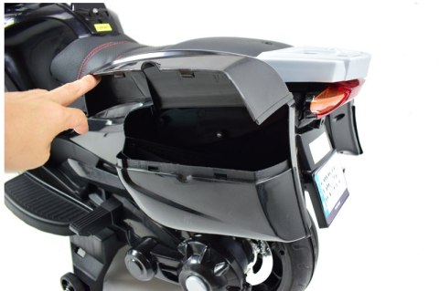 NAJWIĘKSZY SUPER SZYBKI MOTOR ŚCIGACZ POLICYJNY 118, MIĘKKIE KOŁA, MIĘKKIE SIEDZENIE, GAZ W RĄCZCE, HAMULEC /HZB118 NAJWIĘKSZY SUPER SZYBKI MOTOR ŚCIGACZ POLICYJNY 118, MIĘKKIE KOŁA, MIĘKKIE SIEDZENIE, GAZ W RĄCZCE, HAMULEC /HZB118