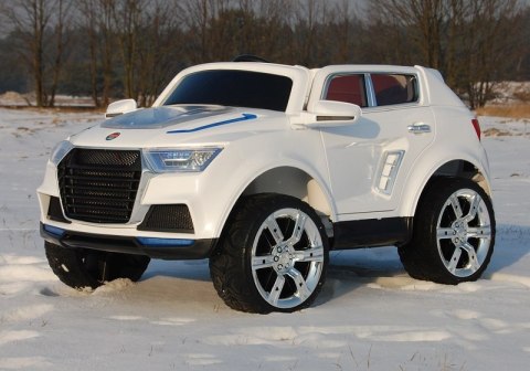 NAJNOWSZY SUV EXCLUSIVE OTWIERANE DRZWI, MIĘKKIE SIEDZENIE 12V/DK-F002 NAJNOWSZY SUV EXCLUSIVE OTWIERANE DRZWI, MIĘKKIE SIEDZENIE 12V/DK-F002