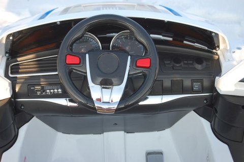 NAJNOWSZY SUV EXCLUSIVE OTWIERANE DRZWI, MIĘKKIE SIEDZENIE 12V/DK-F002 NAJNOWSZY SUV EXCLUSIVE OTWIERANE DRZWI, MIĘKKIE SIEDZENIE 12V/DK-F002
