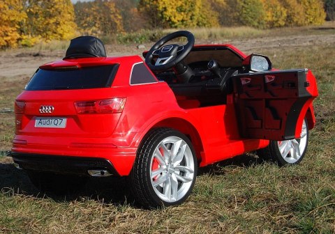 ORYGINALNE AUDI Q7 DWA SILNIKI, AMORTYZATORY, PILOT, MIĘKKIE KOŁA, PRAWDZIWE RADIO ORYGINALNE AUDI Q7 DWA SILNIKI, AMORTYZATORY, PILOT, MIĘKKIE KOŁA, PRAWDZIWE RADIO