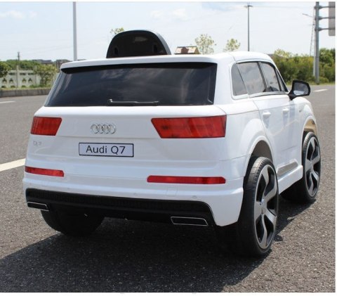 ORYGINALNE AUDI Q7 W NAJLEPSZEJ WERSJI/ 2188 ORYGINALNE AUDI Q7 W NAJLEPSZEJ WERSJI/ 2188