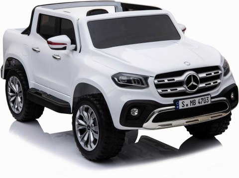 MERCEDES X LICENCJA, - 4X4 , 2x12V PANEL MP4, MIĘKKIE KOŁA EVA, MIĘKKIE SIEDZENIE, /XMX606 MERCEDES X LICENCJA, - 4X4 , 2x12V PANEL MP4, MIĘKKIE KOŁA EVA, MIĘKKIE SIEDZENIE, /XMX606