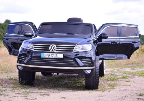 VW TOUAREG Z MP4, LAKIER, MIĘKKIE KOŁA, MIĘKKIE SIEDZENIE, PEŁNA OPCJA/F666 VW TOUAREG Z MP4, LAKIER, MIĘKKIE KOŁA, MIĘKKIE SIEDZENIE, PEŁNA OPCJA/F666