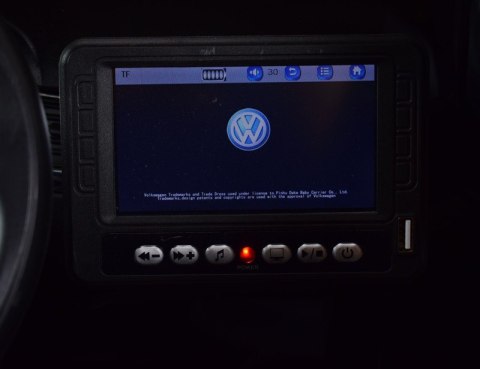 VW TOUAREG Z MP4, LAKIER, MIĘKKIE KOŁA, MIĘKKIE SIEDZENIE, PEŁNA OPCJA/F666 VW TOUAREG Z MP4, LAKIER, MIĘKKIE KOŁA, MIĘKKIE SIEDZENIE, PEŁNA OPCJA/F666