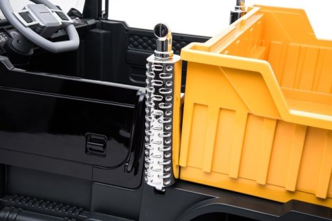 MEGA CIĘŻARÓWKA MACK, MIĘKKIE KOŁA, MIĘKKIE SIEDZENIE MOC/LB8822 MEGA CIĘŻARÓWKA MACK, MIĘKKIE KOŁA, MIĘKKIE SIEDZENIE MOC/LB8822