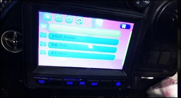MEGA POJAZD- ORYGINALNY MERCEDES G63, NAPĘD 6X6, MIĘKKIE KOŁA, MIĘKKIE SIEDZENIE, SIEDZENIE DLA RODZICA, 12v14AH, LAKIER, MP4/SX MEGA POJAZD- ORYGINALNY MERCEDES G63, NAPĘD 6X6, MIĘKKIE KOŁA, MIĘKKIE SIEDZENIE, SIEDZENIE DLA RODZICA, 12v14AH, LAKIER, MP4/SX