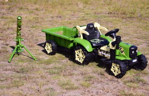 TRAKTOR NA AKUMULATOR ZIELONY Z PRZYCZEPĄ + MOŻDZIERZ, MIĘKKIE SIEDZENIE,PILOT/HSD6606 TRAKTOR NA AKUMULATOR ZIELONY Z PRZYCZEPĄ + MOŻDZIERZ, MIĘKKIE SIEDZENIE,PILOT/HSD6606