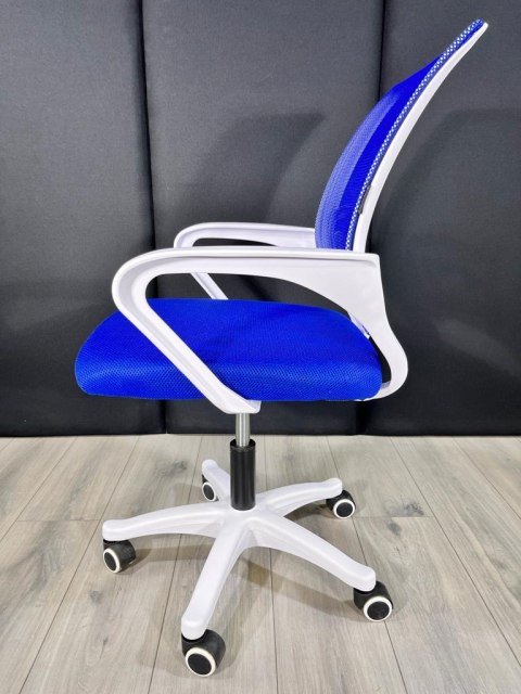 Fotel obrotowy do biurka VENTO BLUE MESH Fotel obrotowy do biurka VENTO BLUE MESH