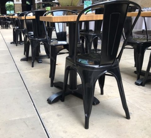 Zestaw 4 sztuk krzeseł metalowych loft CORSICA BLACK TOLIX Zestaw 4 sztuk krzeseł metalowych loft CORSICA BLACK TOLIX