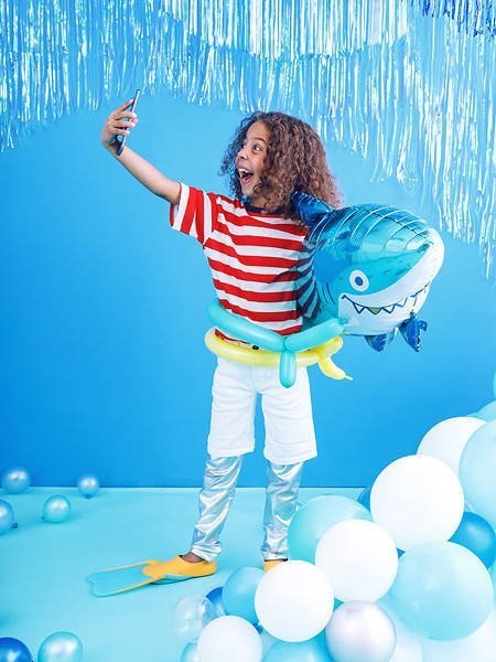 Balon foliowy Rekin Shark, 103x63cm Balon foliowy Rekin Shark, 103x63cm