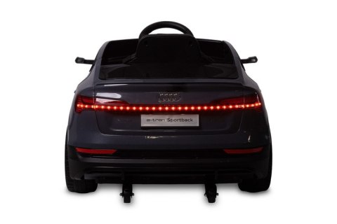 POJAZD NA AKUMULATOR AUDI ETRON SPORTBACK GREY POJAZD NA AKUMULATOR AUDI ETRON SPORTBACK GREY