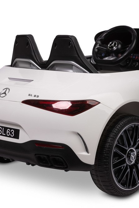 POJAZD NA AKUMULATOR MERCEDES SL63 WHITE POJAZD NA AKUMULATOR MERCEDES SL63 WHITE
