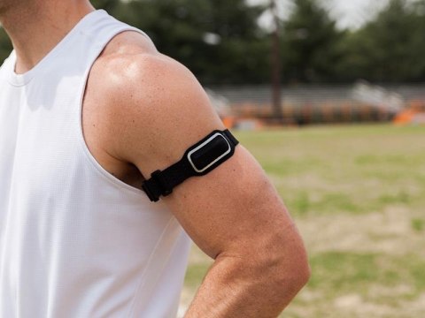 Griffin Sleep Sport Band - Sportowa opaska na rękę do Fitbit, Jawbone i Sony SmartBand (czarny) Griffin Sleep Sport Band - Sportowa opaska na rękę do Fitbit, Jawbone i Sony SmartBand (czarny)