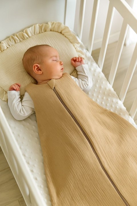Muślinowy śpiworek dla dzieci zaokrąglony BABY 6-12 mcy TOG 1.0 - camel Muślinowy śpiworek dla dzieci zaokrąglony BABY 6-12 mcy TOG 1.0 - camel