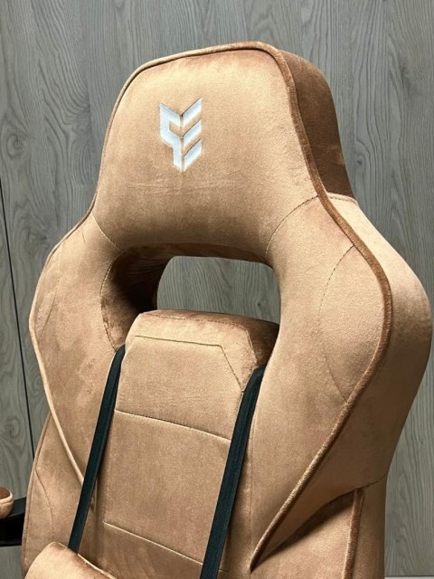 Fotel obrotowy do biurka TITAN BROWN ALCANTARA PRO Fotel obrotowy do biurka TITAN BROWN ALCANTARA PRO