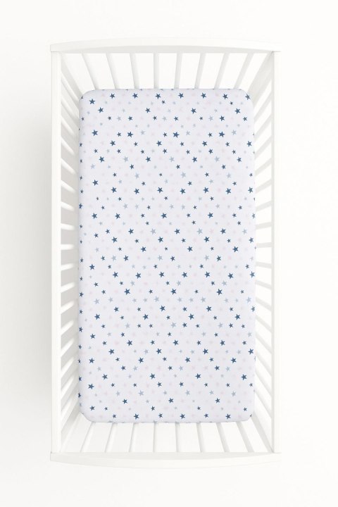 Prześcieradło bawełniane z gumką do łóżeczka 140x70 cm - gwiazdki granatowo-różowe na białym tle