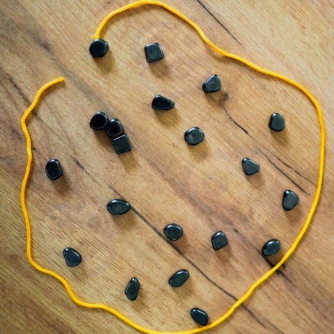 WOOPIE Gra Kamienie Magnetyczne w Sznurku 27 el. WOOPIE Gra Kamienie Magnetyczne w Sznurku 27 el.