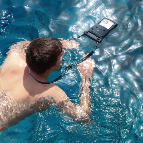 Spigen A611P Universal Waterproof Float Case 2-Pack - Etui wodoodporne do smartfonów do 6.9" (2 sztuki) (Matte Black) Spigen A611P Universal Waterproof Float Case 2-Pack - Etui wodoodporne do smartfonów do 6.9" (2 sztuki) (Matte Black)
